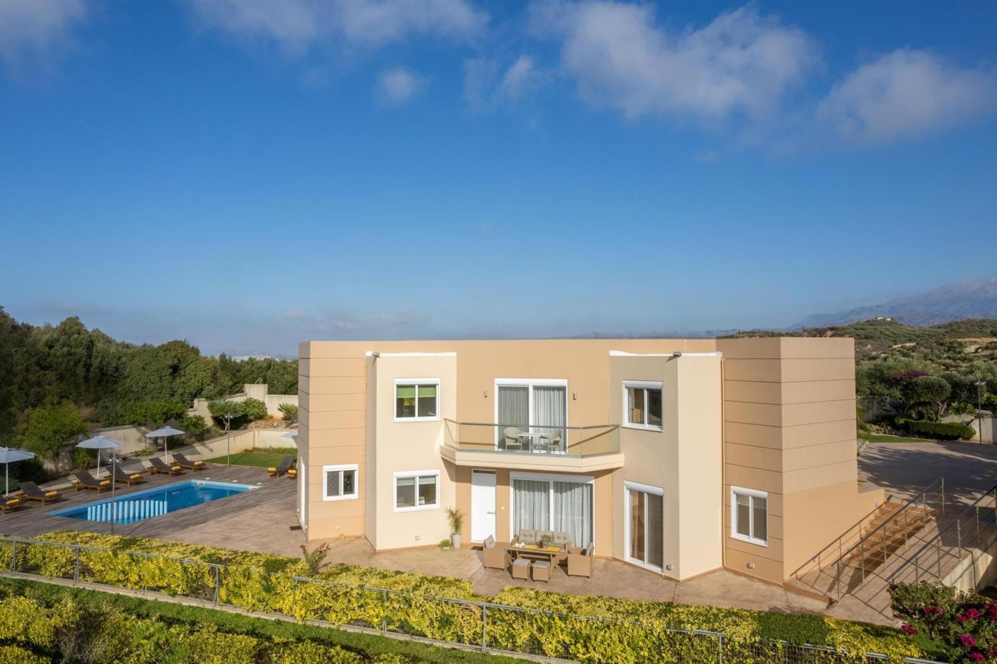 Villa Ariella With Sea View Agia Marina Buitenkant foto
