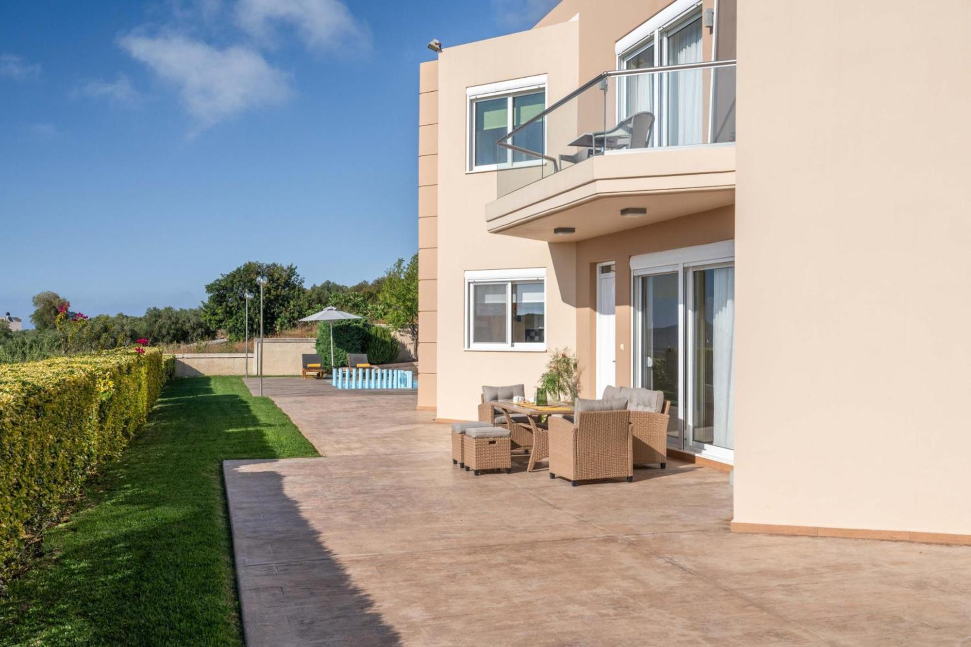 Villa Ariella With Sea View Agia Marina Buitenkant foto